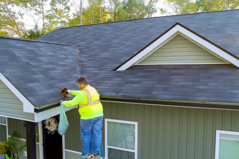 Seasonal Savings on Gutter Installations