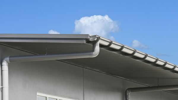 Eavestrough Service in Carrollton